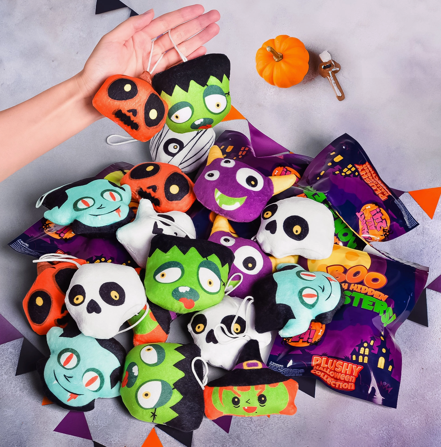 Halloween Mini Plush Toy - Blind Bag