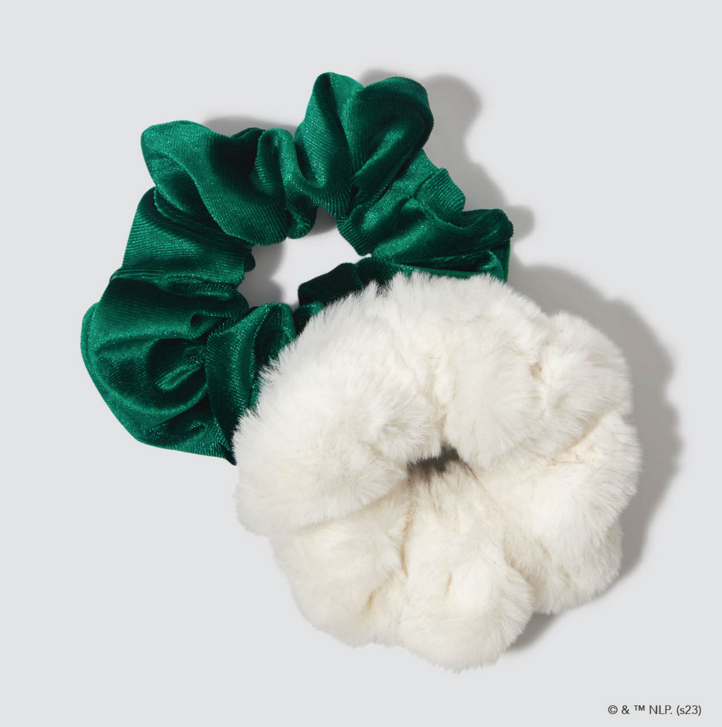 Elf X Kitsch Scrunchies 2pc - White & Green