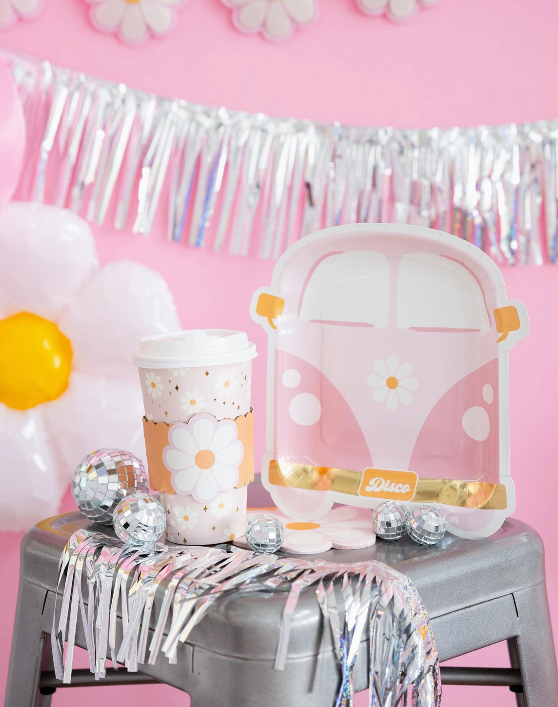 Disco Daisy Van Shaped Paper Plate