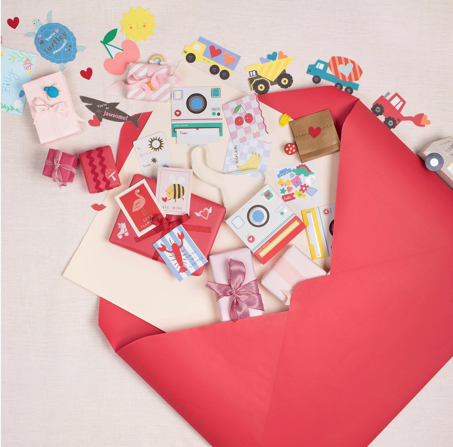 Under the Sea Kids Valentine's Cards & Erasers Set