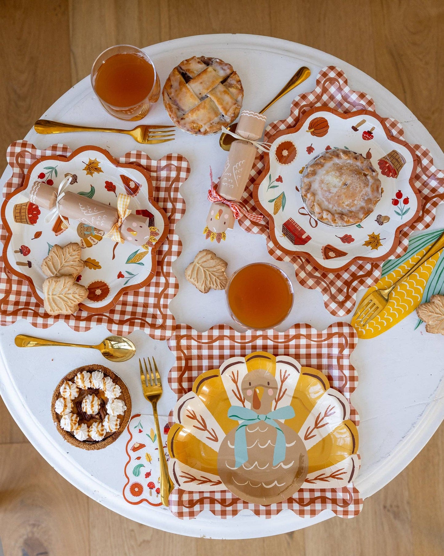 GBL1340 - Gobble Turkey Shaped Paper Plates