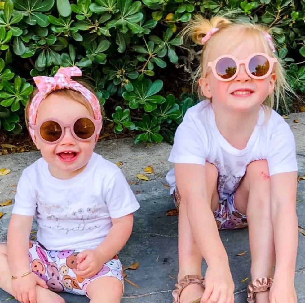 Ali+Oli Retro Round Sunglasses