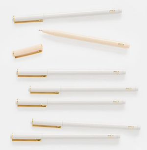 Crisp White Felt Pen